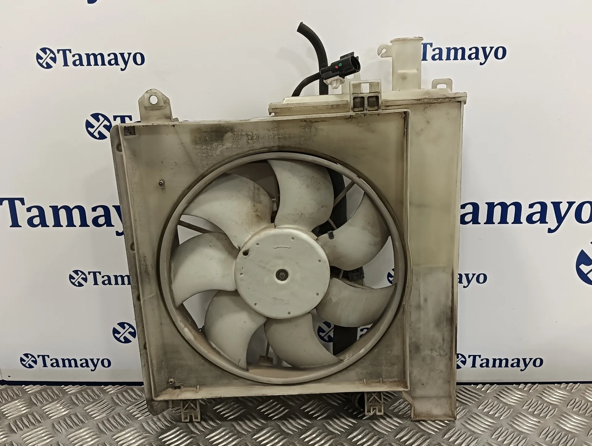 Electroventilador para Toyota Aygo (Kgb/Wnb)