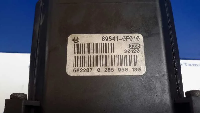Abs para Toyota Corolla Verso (R1)