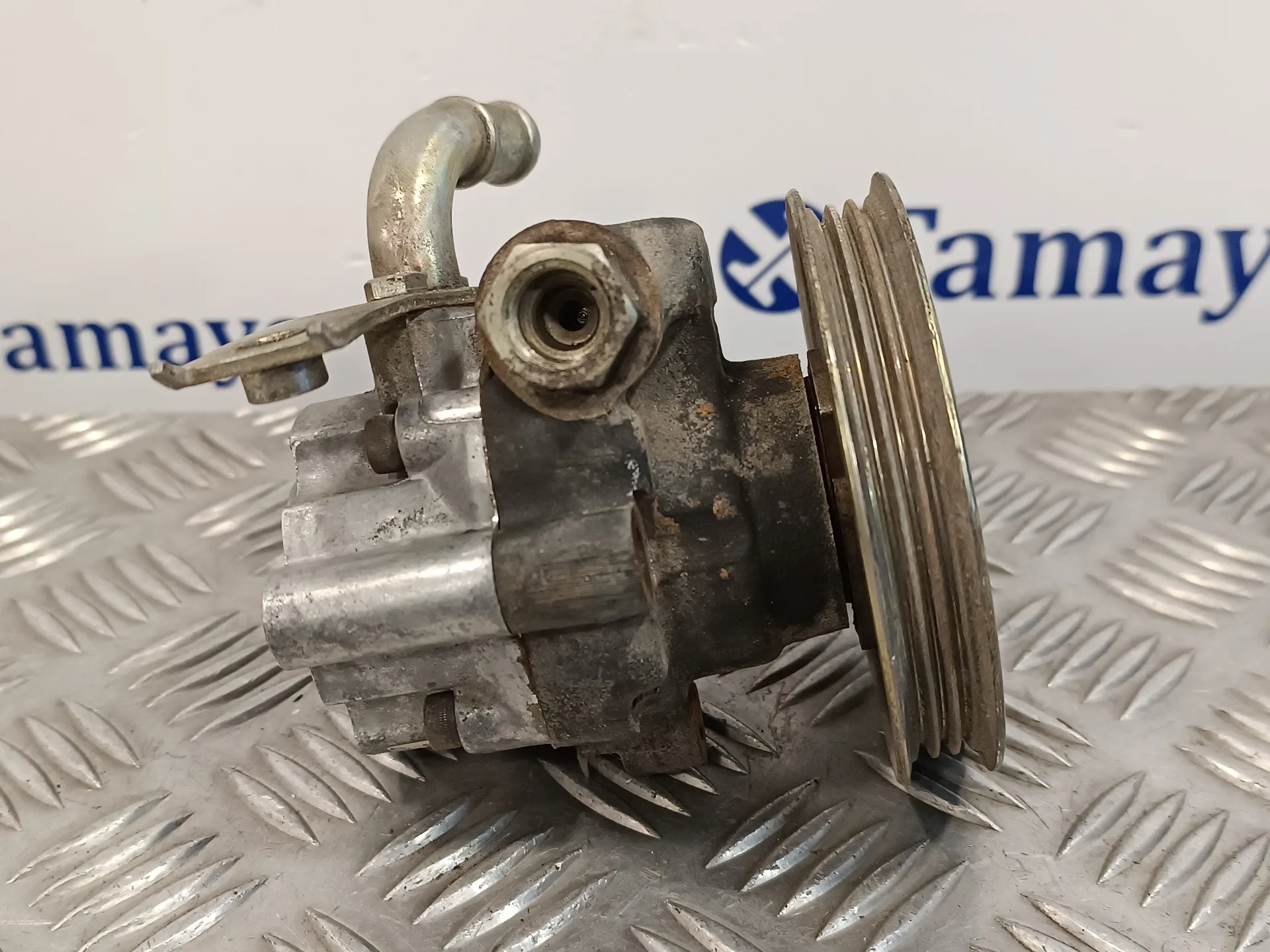 Bomba Servodireccion para Mg Serie 200 (Rf)