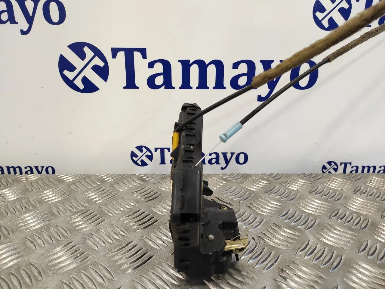 Cerradura Puerta Delantera Izquierda para Toyota Corolla (E12)