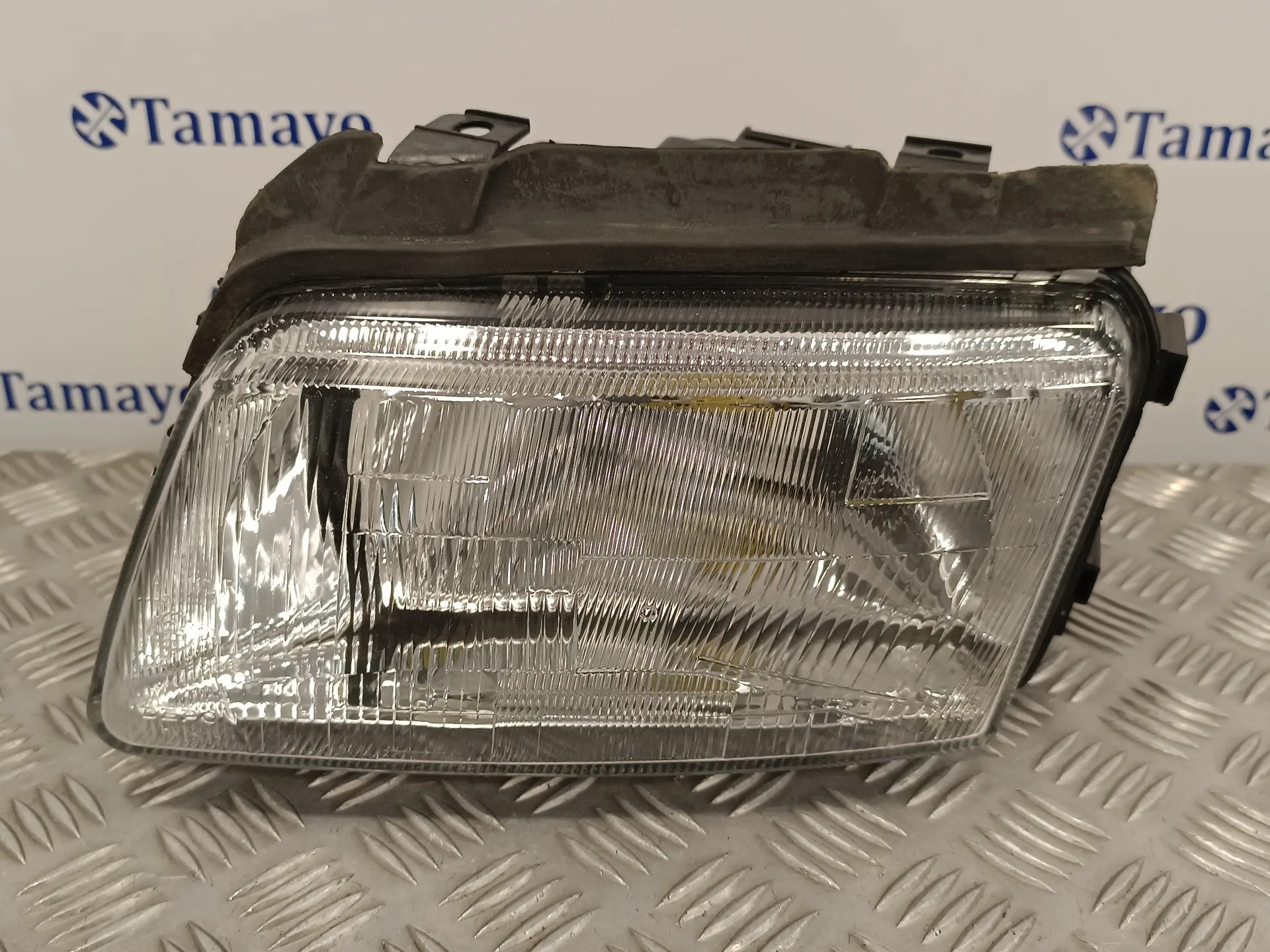 Faro Izquierdo para Audi A4 Avant (B5)