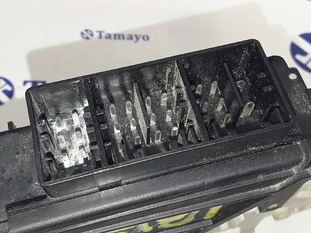 Motor Elevalunas Delantero Derecho para Seat Ibiza (6L1)