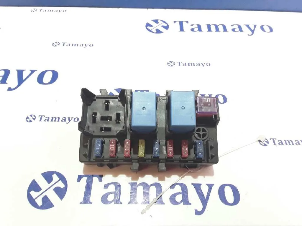 Caja Reles / Fusibles para Hyundai I30