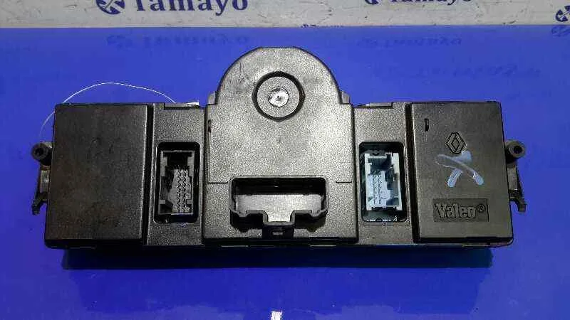 Mando Climatizador para Renault Megane Ii Berlina 3P