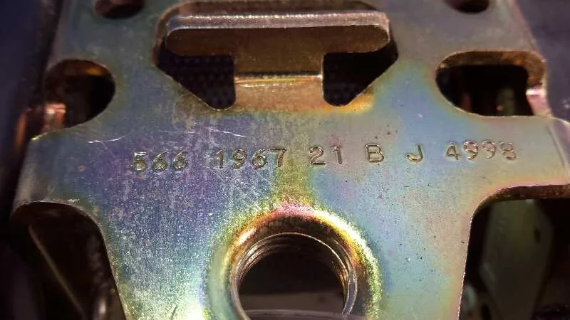 Cinturon Seguridad Delantero Izquierdo para Mercedes-Benz Vaneo (W414) Furgoneta Compacta