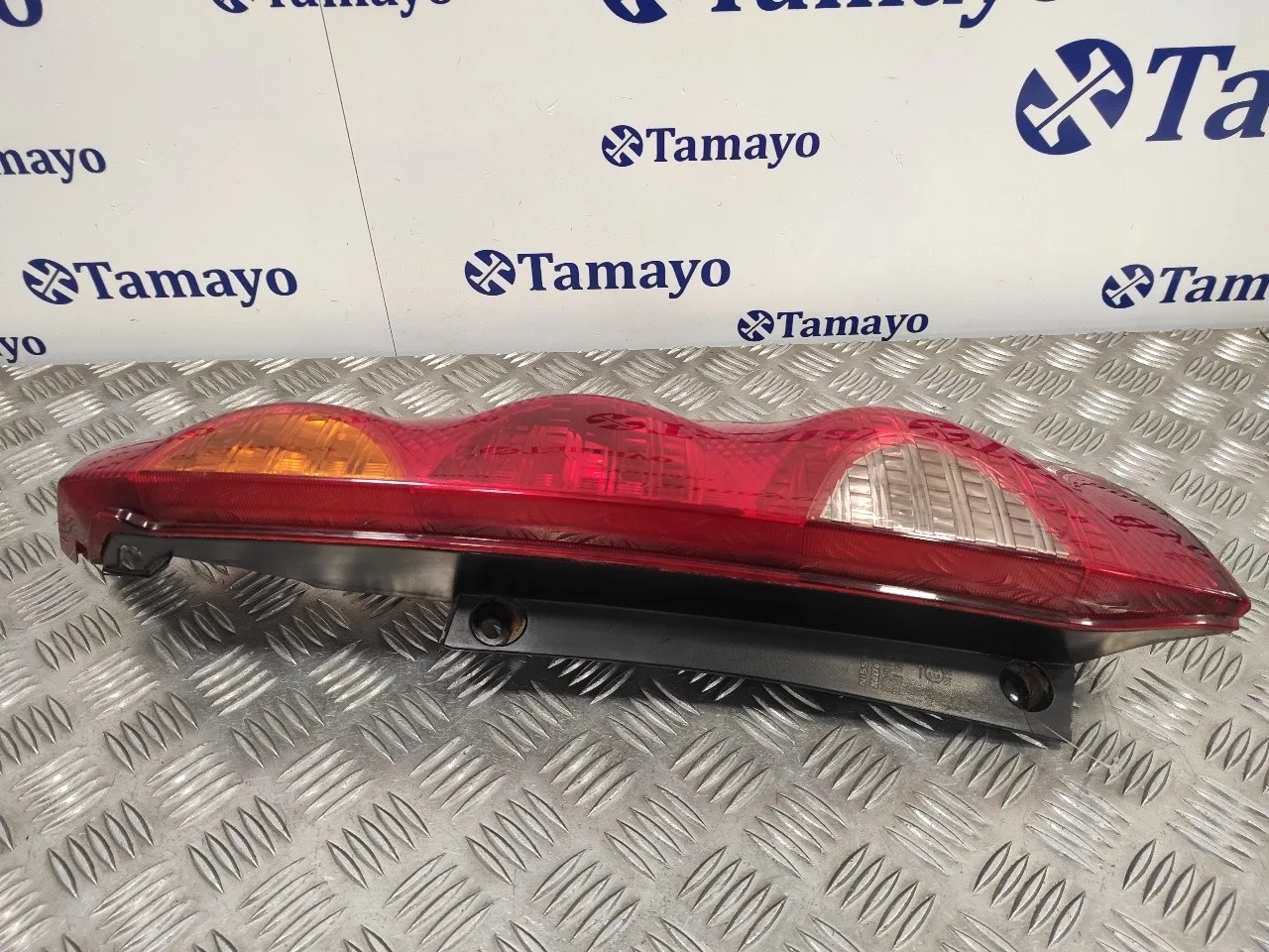 Piloto Trasero Derecho para Nissan Note (E11E)
