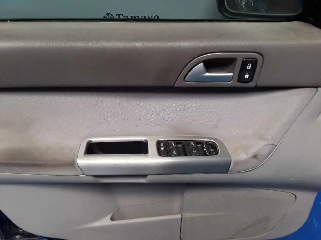 Puerta Delantera Izquierda para Volvo V50 Familiar