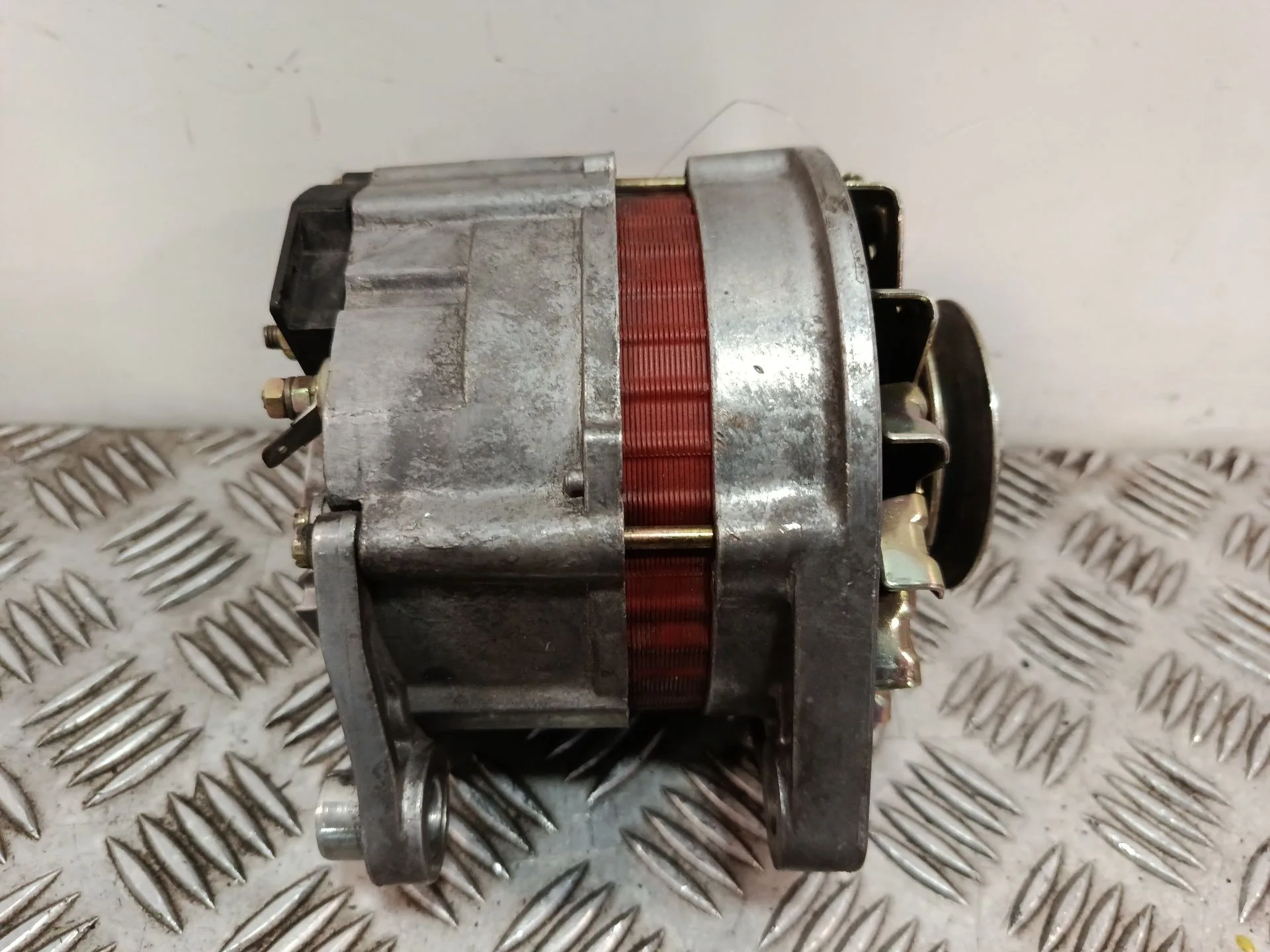 Alternador para Ebro F-350
