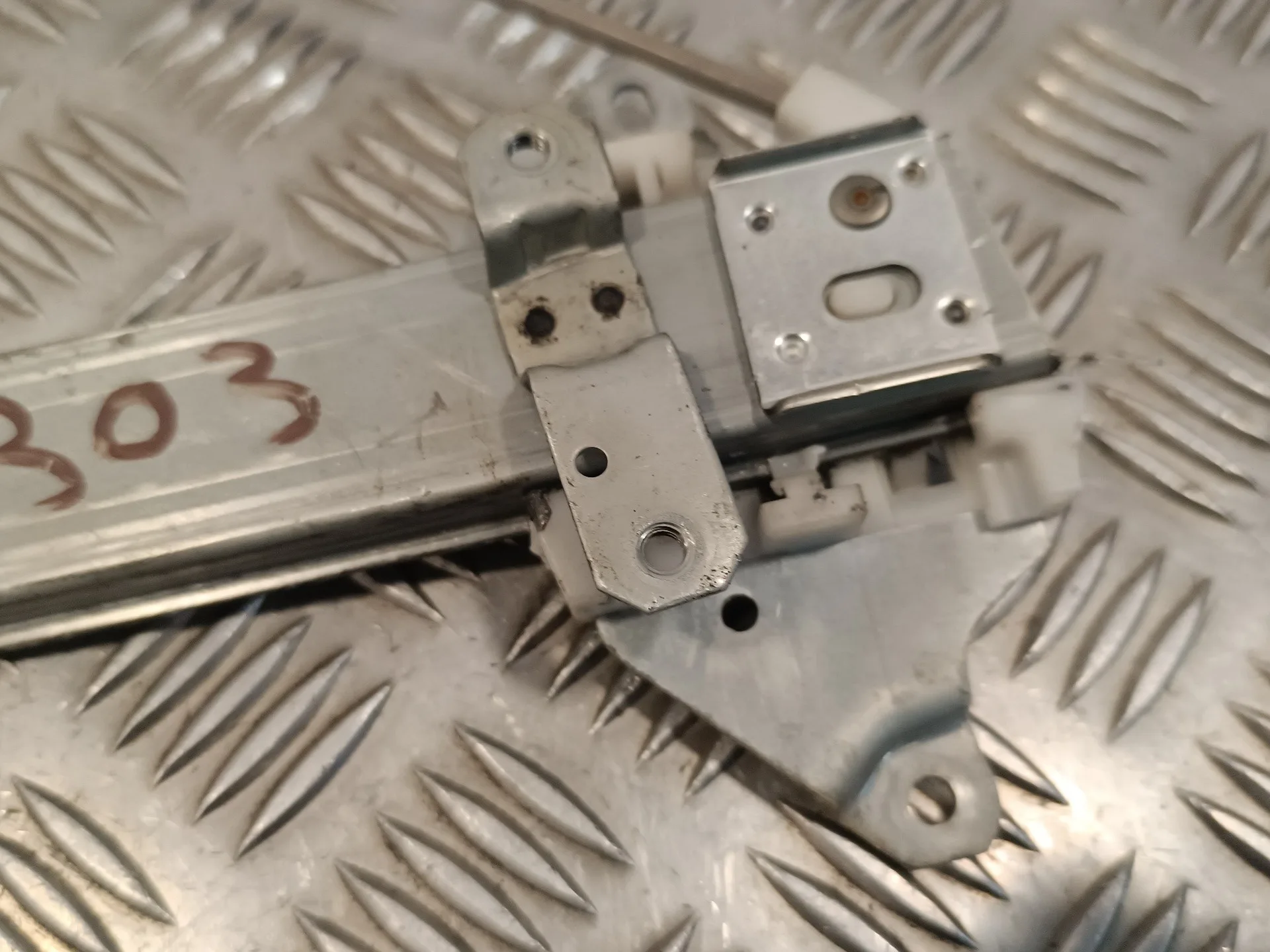 Elevalunas Trasero Derecho para Mitsubishi Outlander (Cu0W)