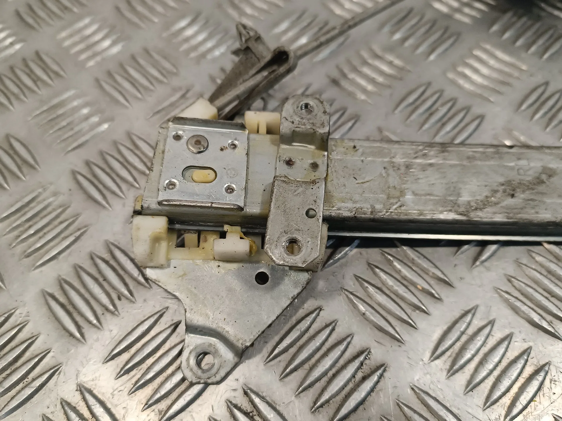 Elevalunas Trasero Izquierdo para Mitsubishi Outlander (Cu0W)