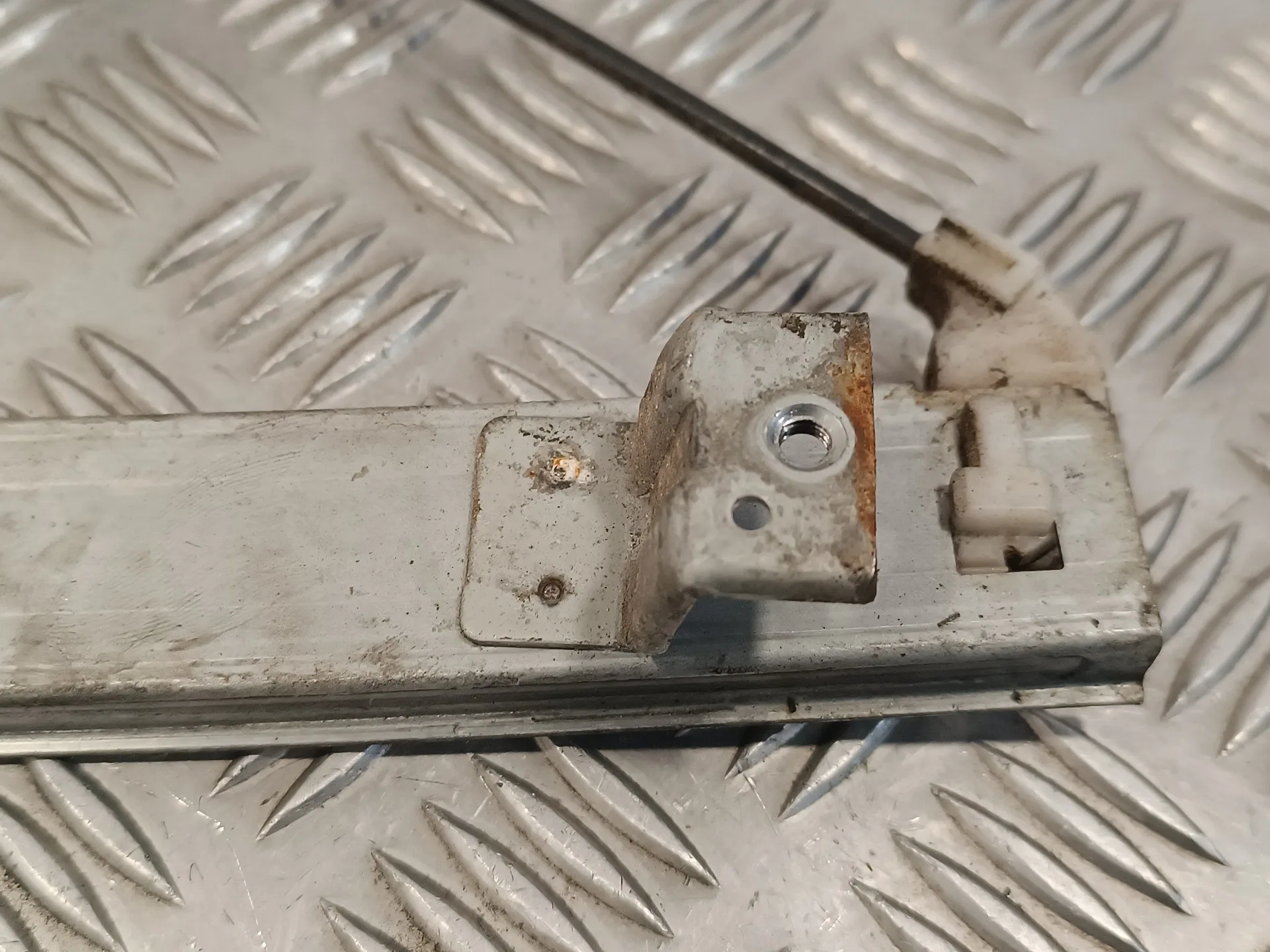 Elevalunas Trasero Izquierdo para Mitsubishi Outlander (Cu0W)