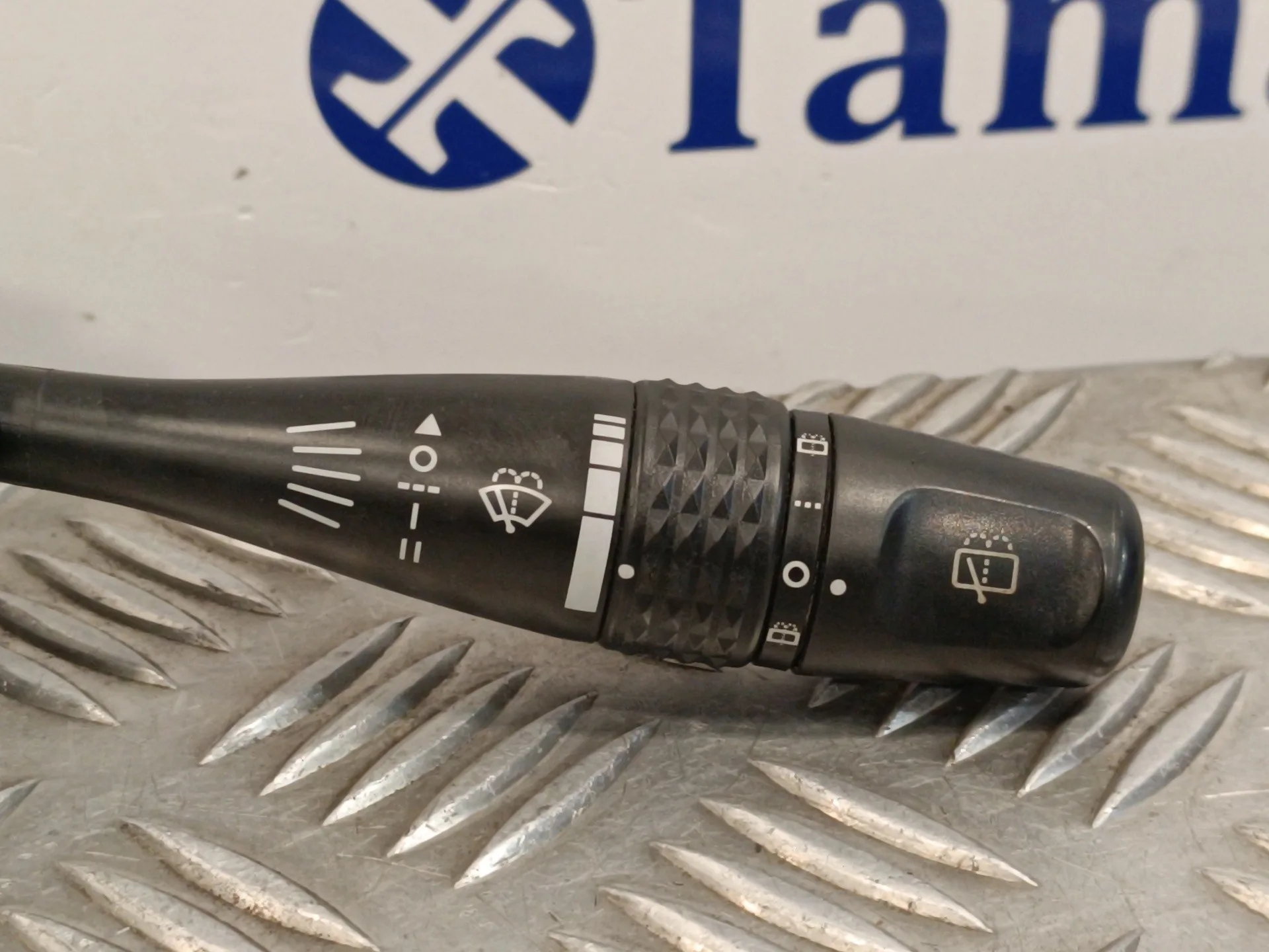Mando Limpia para Mitsubishi Outlander (Cu0W)