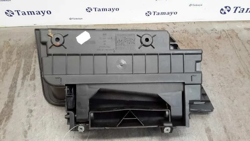 Guantera para Seat Leon (1P1)
