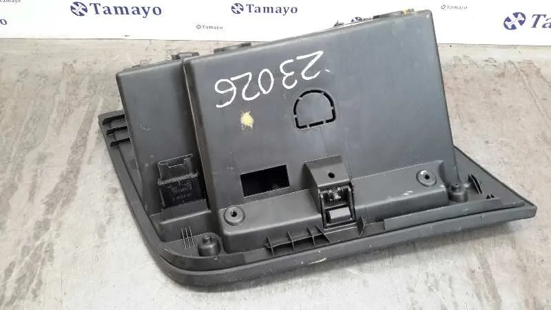 Guantera para Seat Leon (1P1)