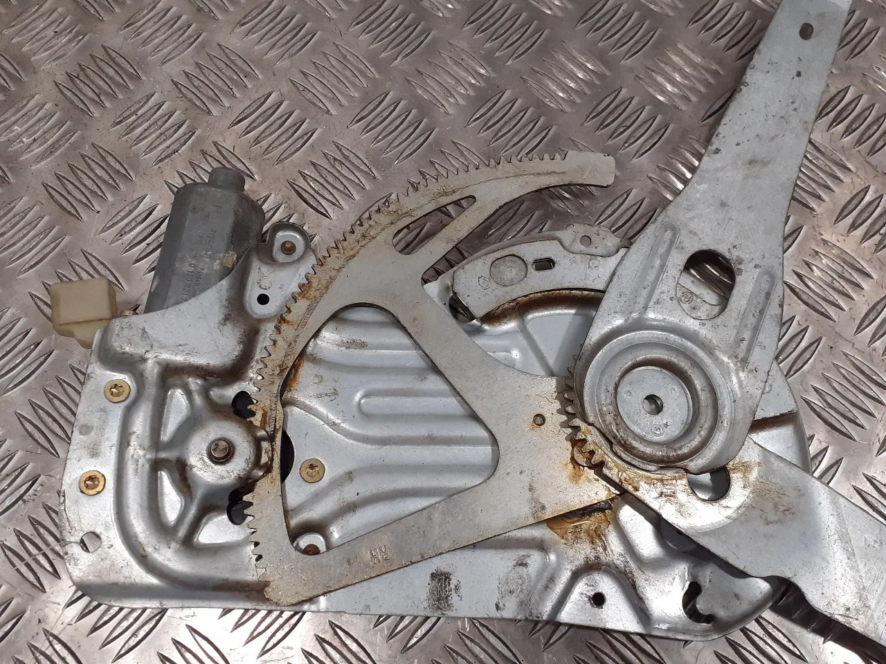 Elevalunas Delantero Derecho para Volvo S60 Berlina