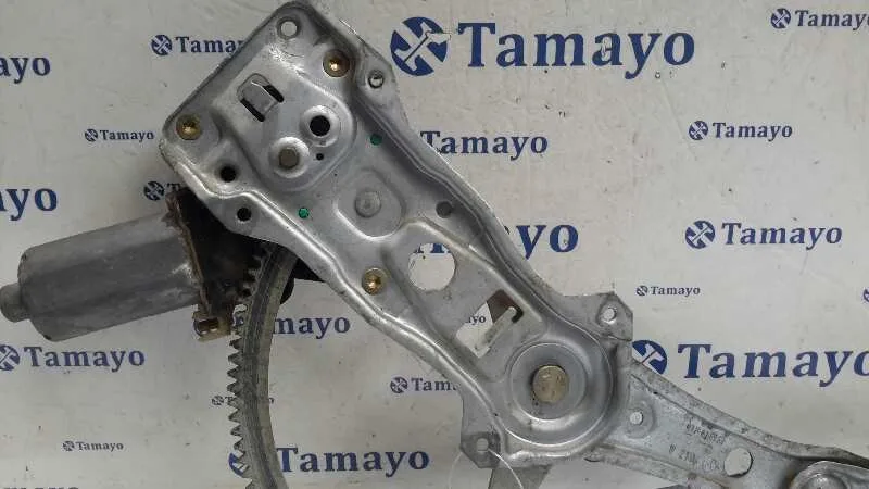 Elevalunas Delantero Derecho para Mercedes-Benz Clase E (W210) Berlina