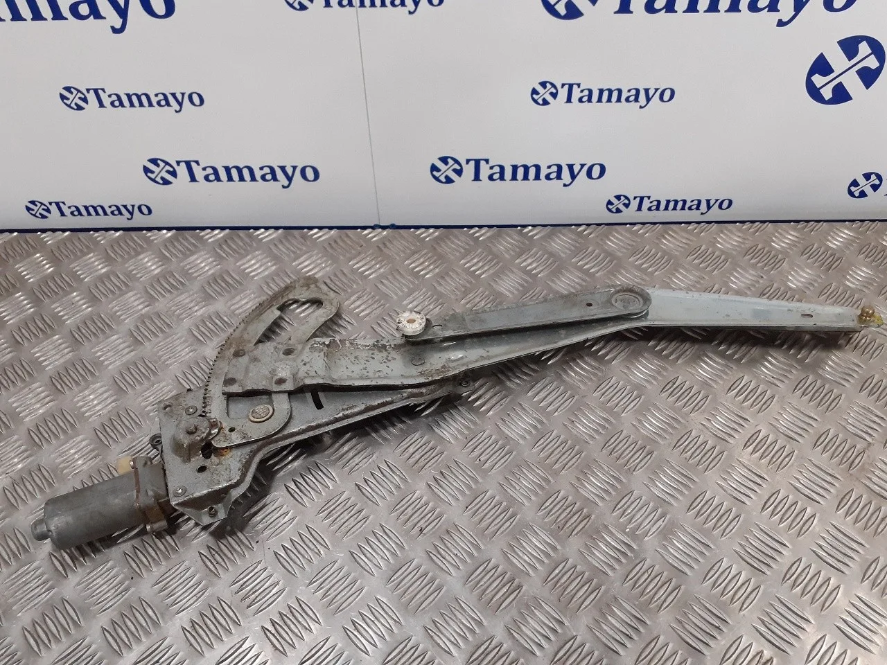 Elevalunas Delantero Derecho para Saab 900 Berlina