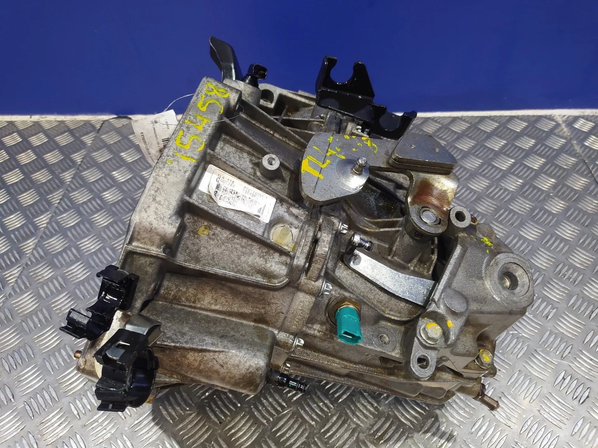 Caja Cambios para Nissan Tiida (C11X/Sc11X)