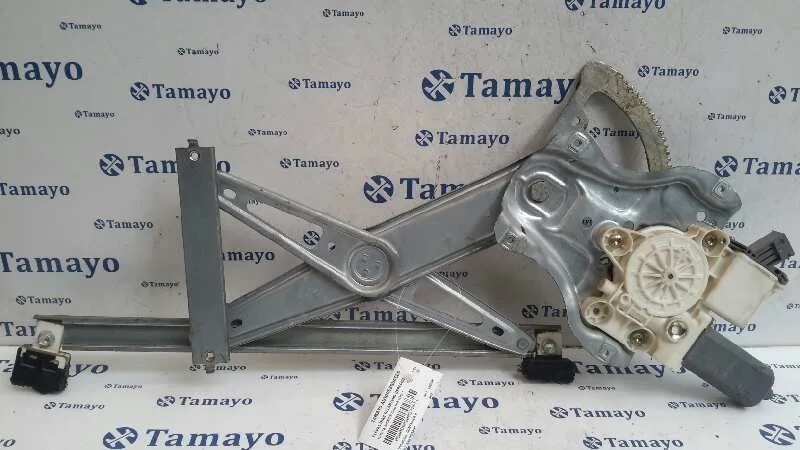 Elevalunas Delantero Derecho para Toyota Avensis Berlina (T25)