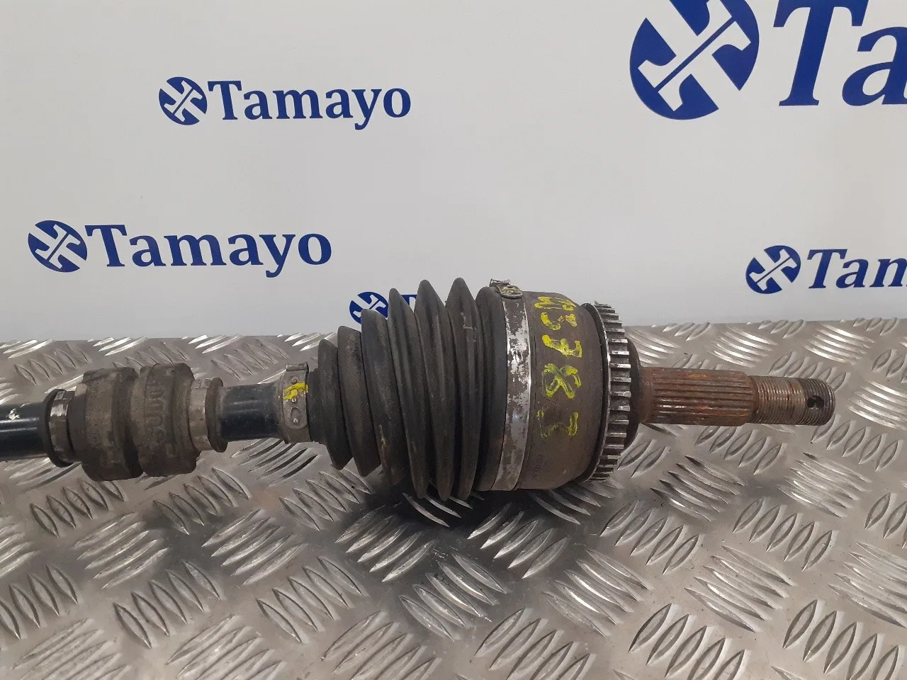 Transmision Delantera Derecha para Nissan Almera Tino (V10M)