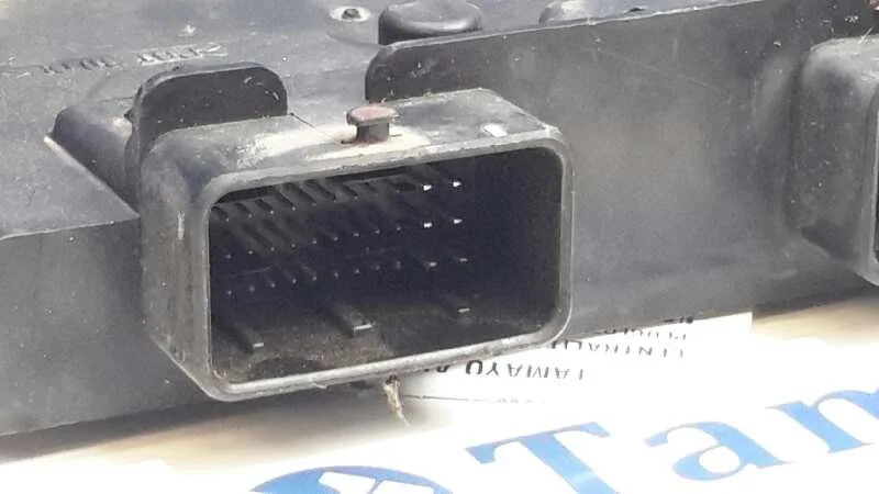 Centralita Motor Uce para Peugeot 206 Berlina
