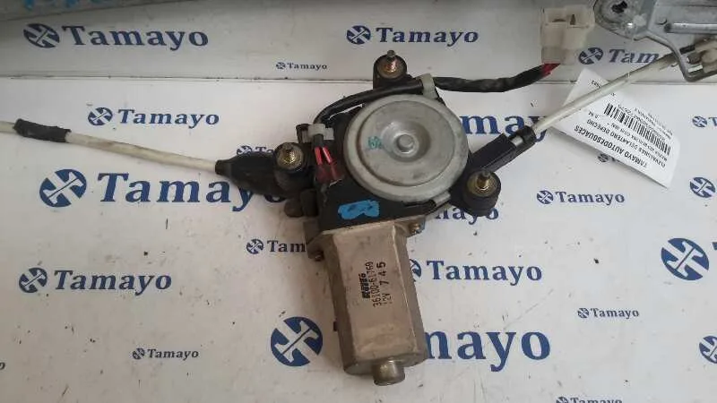 Elevalunas Delantero Derecho para Mazda 323 Berlina C/F/S (Ba)