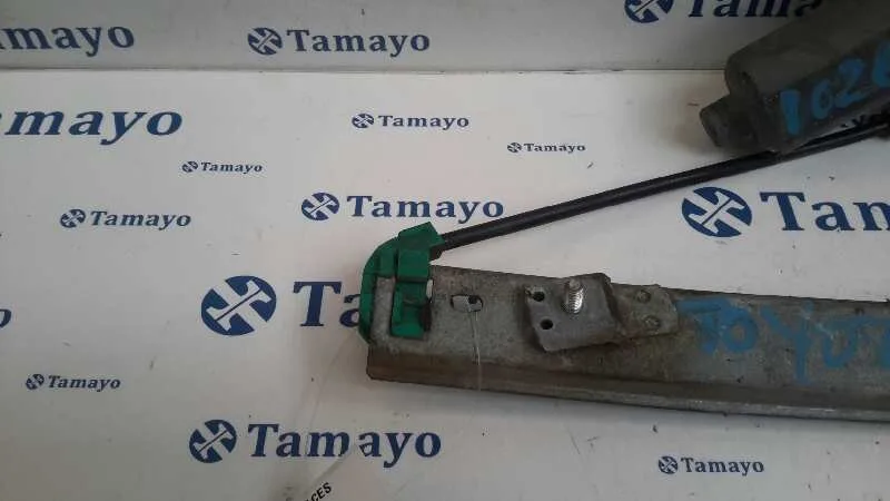 Elevalunas Delantero Derecho para Toyota Carina (T19)