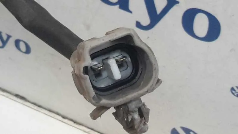 Elevalunas Delantero Derecho para Toyota Carina (T19)