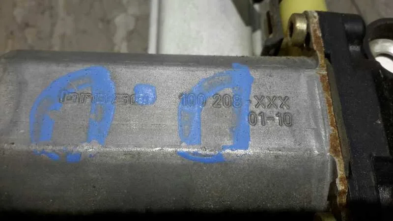 Elevalunas Delantero Derecho para Toyota Avensis Berlina (T 22)