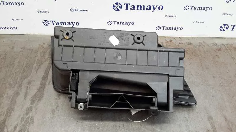 Guantera para Seat Leon (1P1)