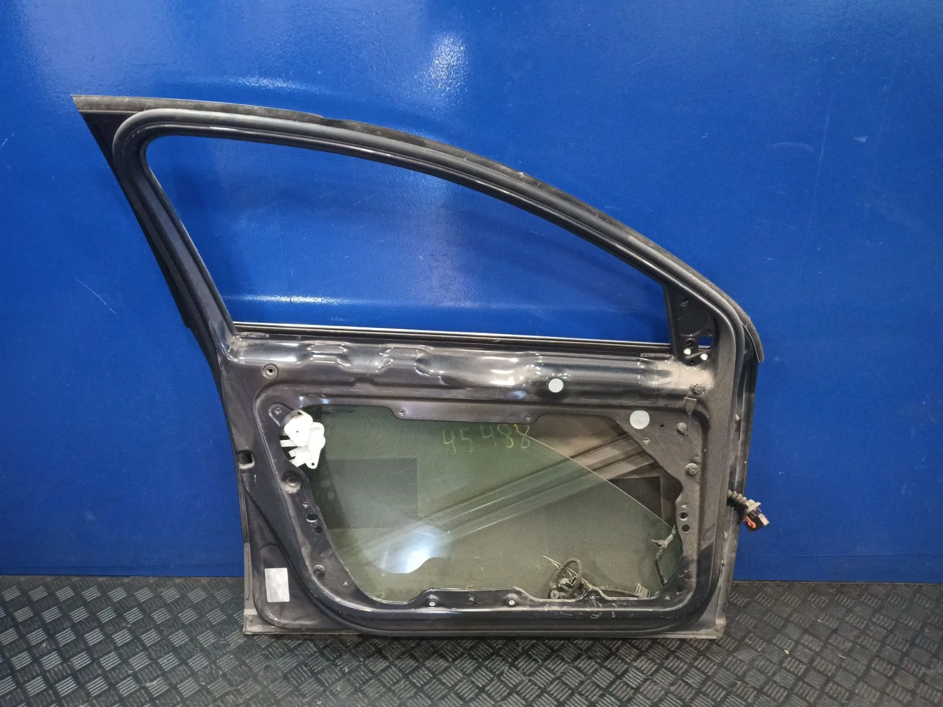 Puerta Delantera Izquierda para Volkswagen Passat Berlina (3C2)