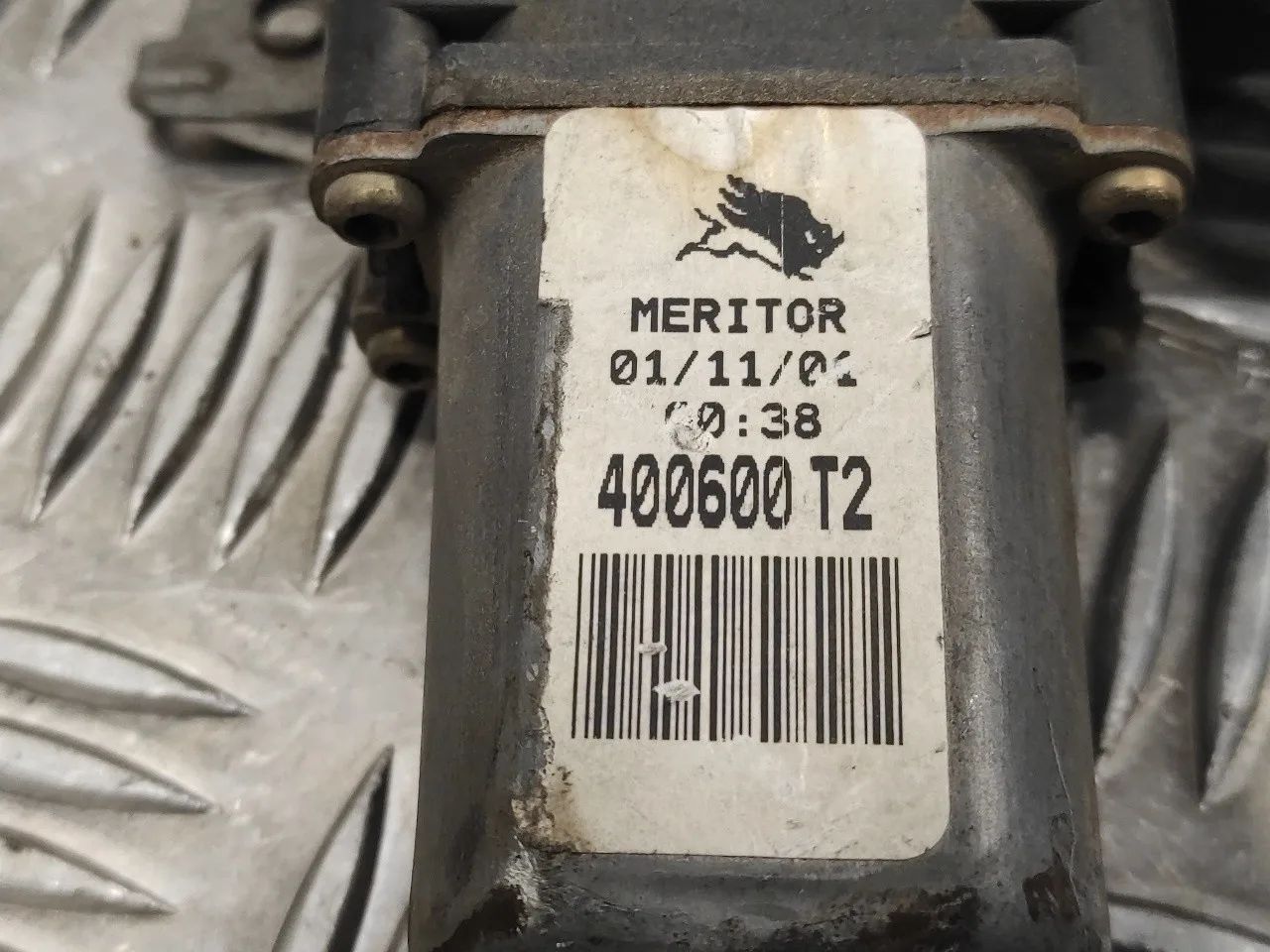 Elevalunas Trasero Derecho para Nissan Almera Tino (V10M)