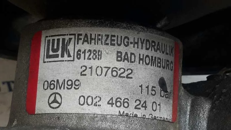 Bomba Servodireccion para Mercedes-Benz Clase C (W202) Berlina