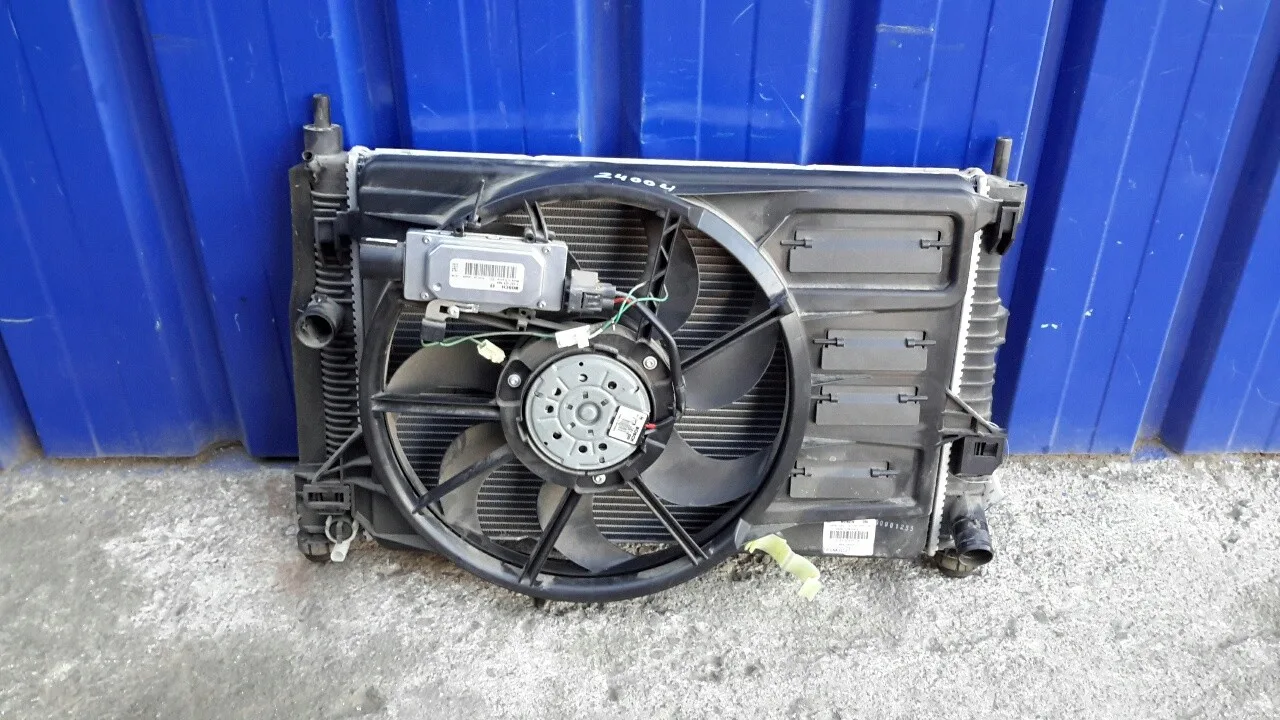Radiador Agua para Mazda 3 Lim. (Bl)