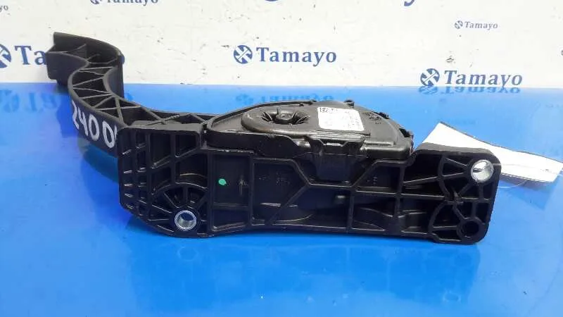 Pedal Acelerador para Mazda 3 Lim. (Bl)