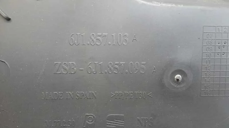 Guantera para Seat Ibiza St (6J8)