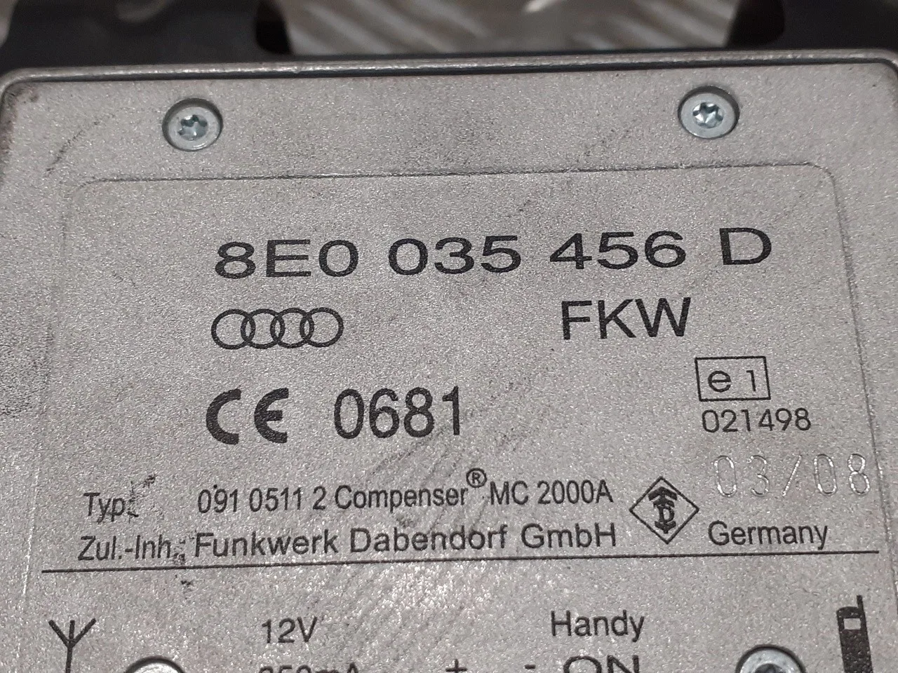 Amplificador Radio para Audi A4 Ber. (B8)