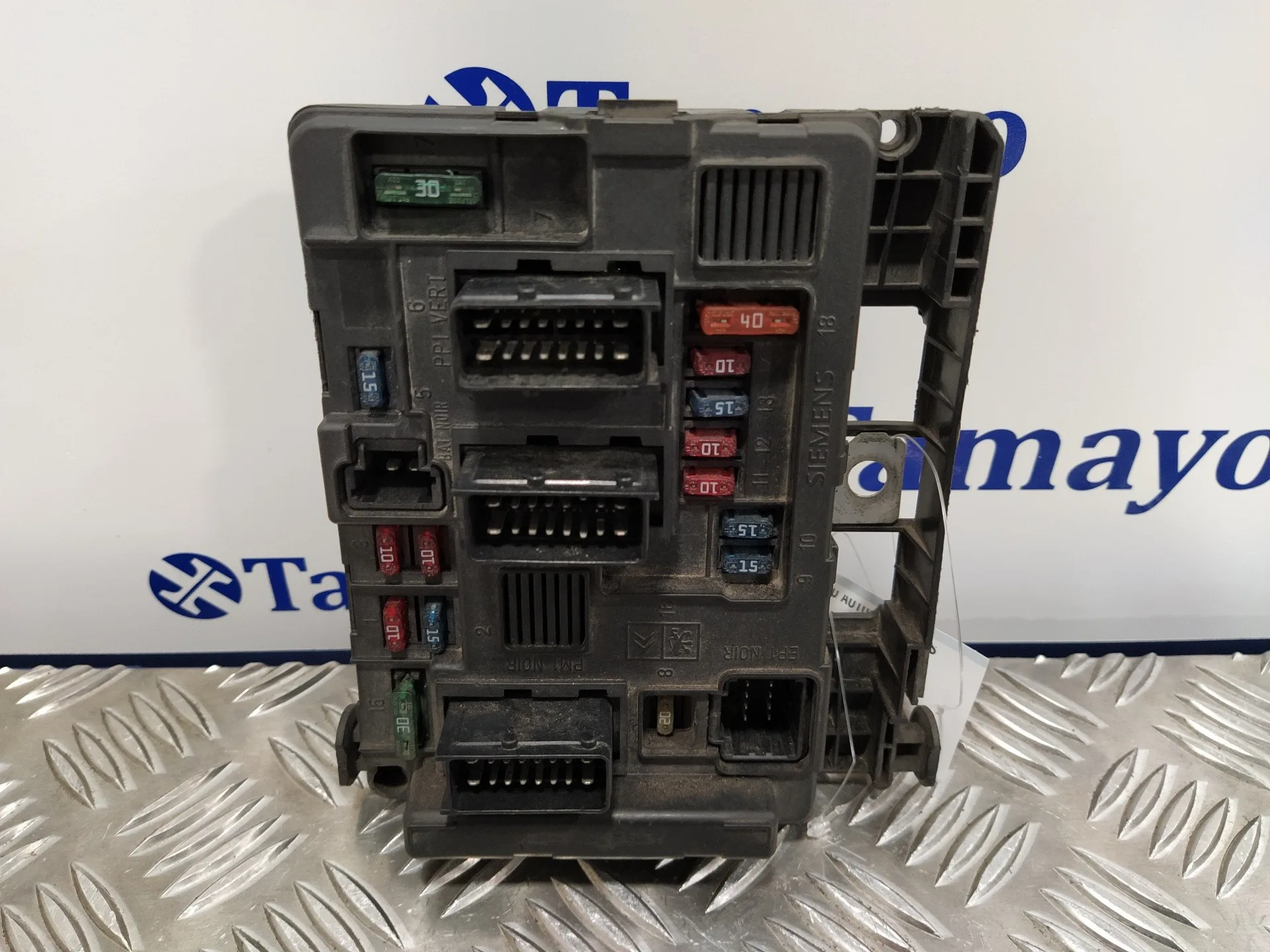 Caja Reles / Fusibles para Peugeot 807