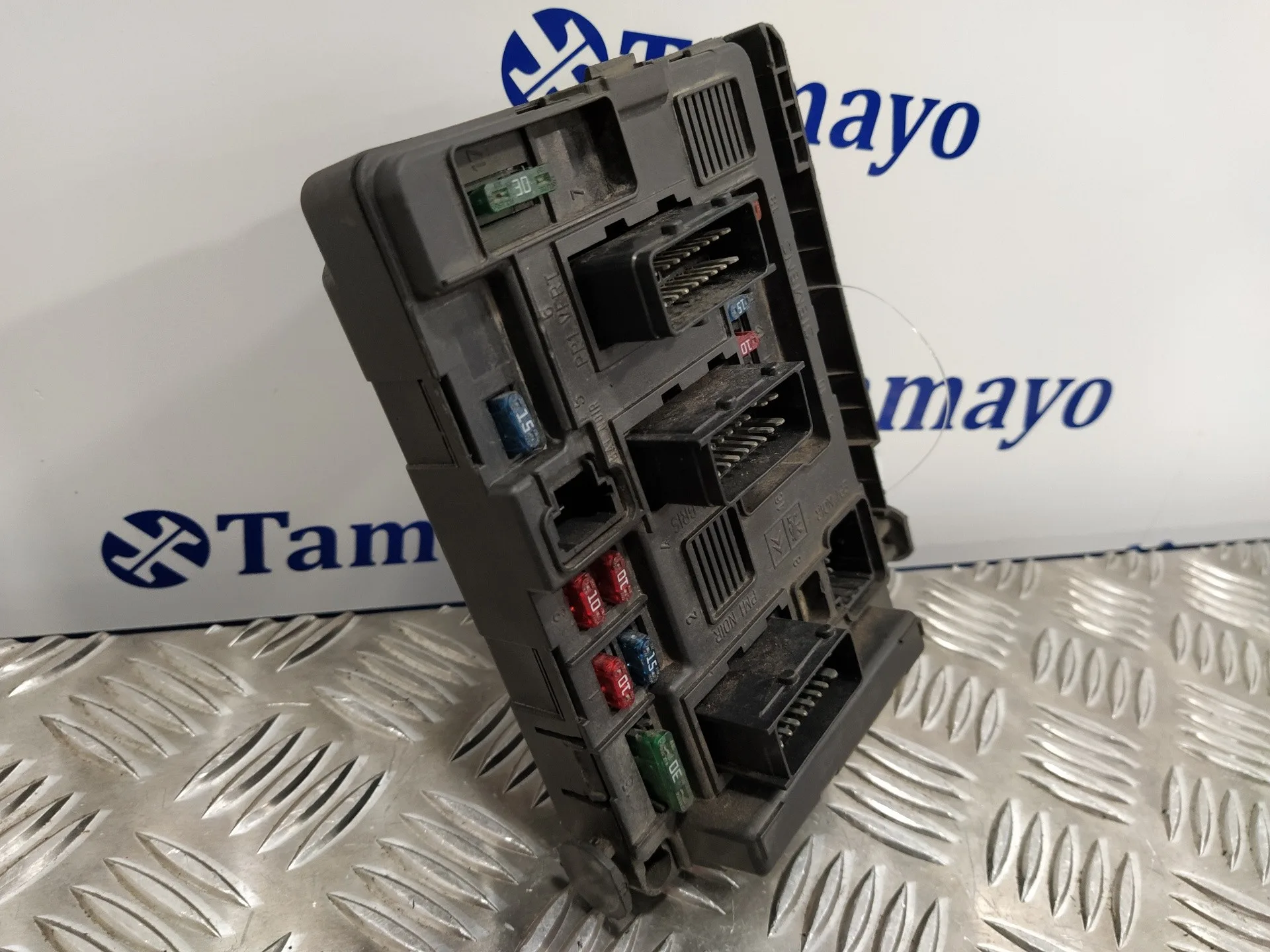 Caja Reles / Fusibles para Peugeot 807