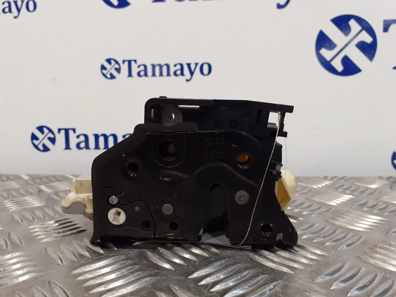 Cerradura Puerta Trasera Derecha para Volkswagen Passat Variant (365)