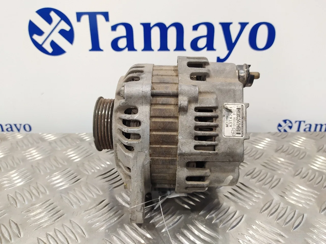 Alternador para Mitsubishi Space Wagon (N80/N90)