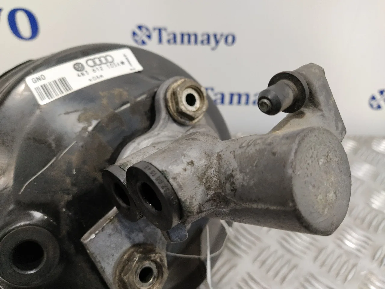 Servofreno para Audi A6 Berlina (4B2)