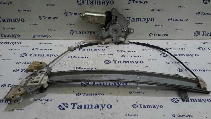 Elevalunas Delantero Derecho para Nissan Almera (N15)