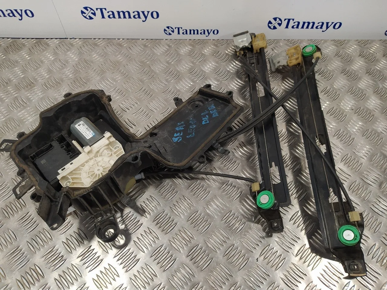 Elevalunas Delantero Derecho para Seat Leon (1P1)