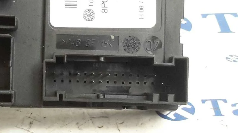 Motor Elevalunas Delantero Derecho para Audi A3 (8P)
