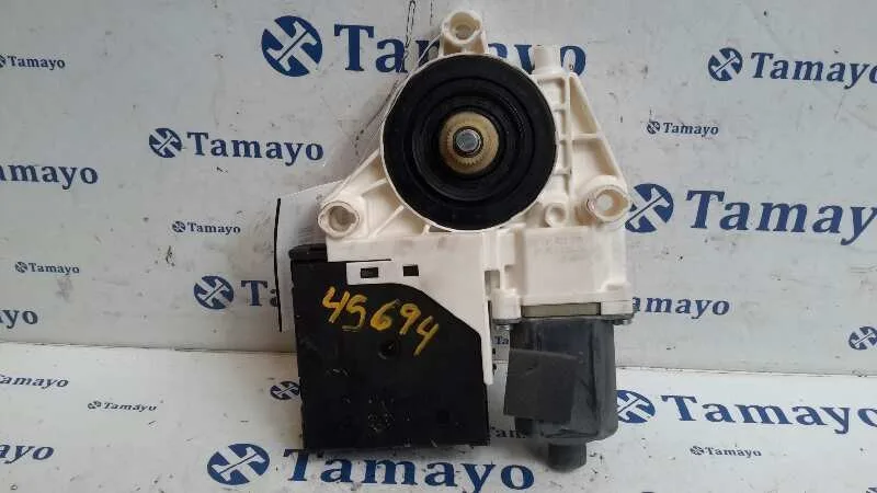 Motor Elevalunas Delantero Derecho para Audi A3 (8P)