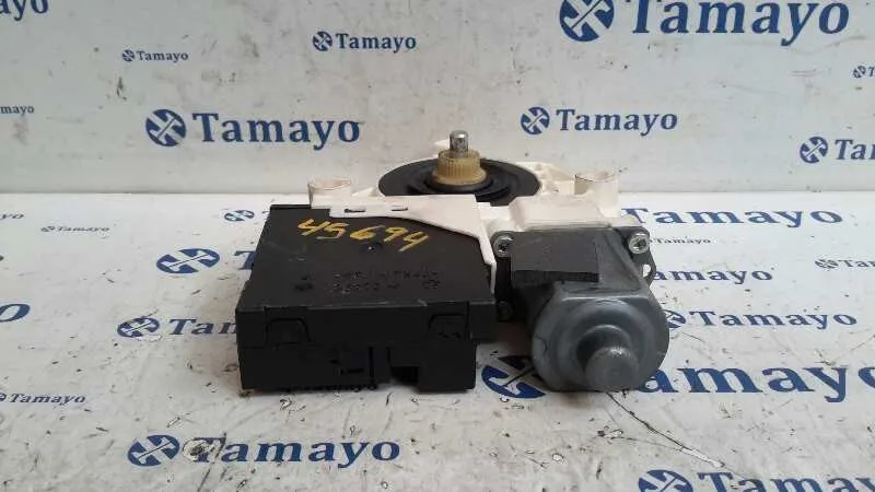 Motor Elevalunas Delantero Derecho para Audi A3 (8P)