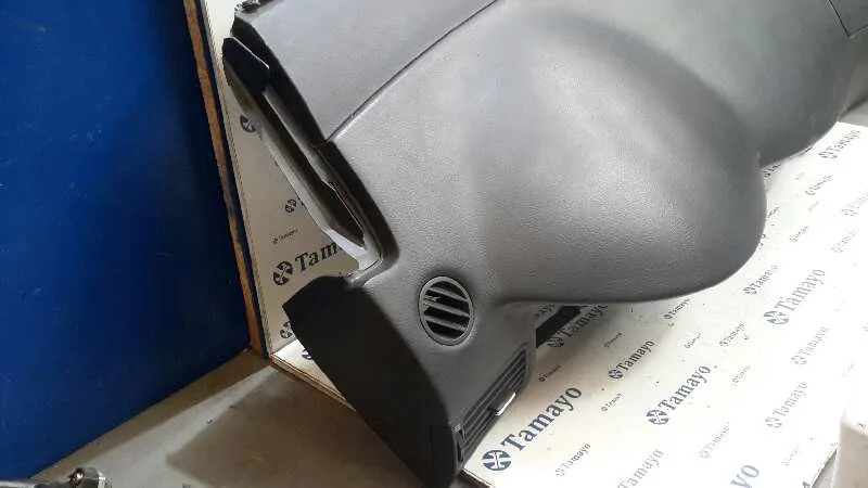 Salpicadero para Toyota Corolla (E12)