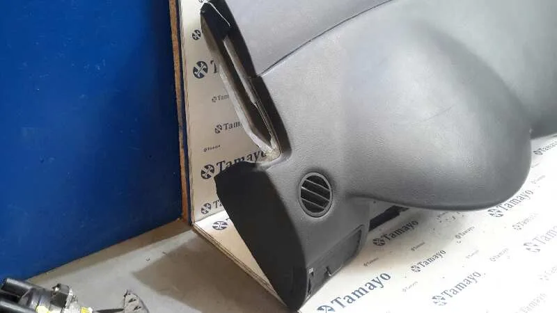 Salpicadero para Toyota Corolla (E12)