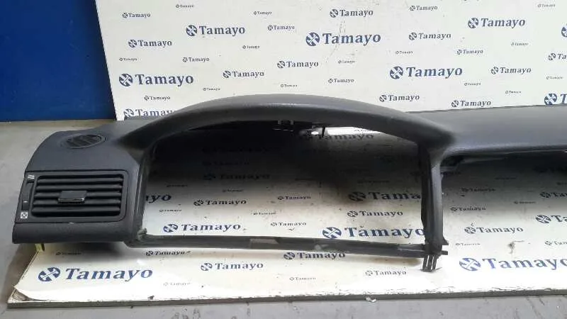 Salpicadero para Toyota Corolla (E12)